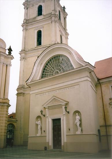 2005 - Wilno, Troki - 012 - Kościół św. Jana Chrzciciela i św. Jana Apostoła i Ewangelisty.jpg